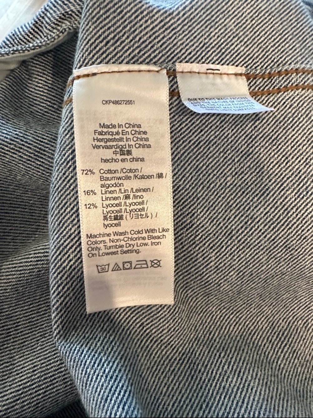 Madewell Denim Lady Jacket in Lakecourt Wash - Picture 5 of 8